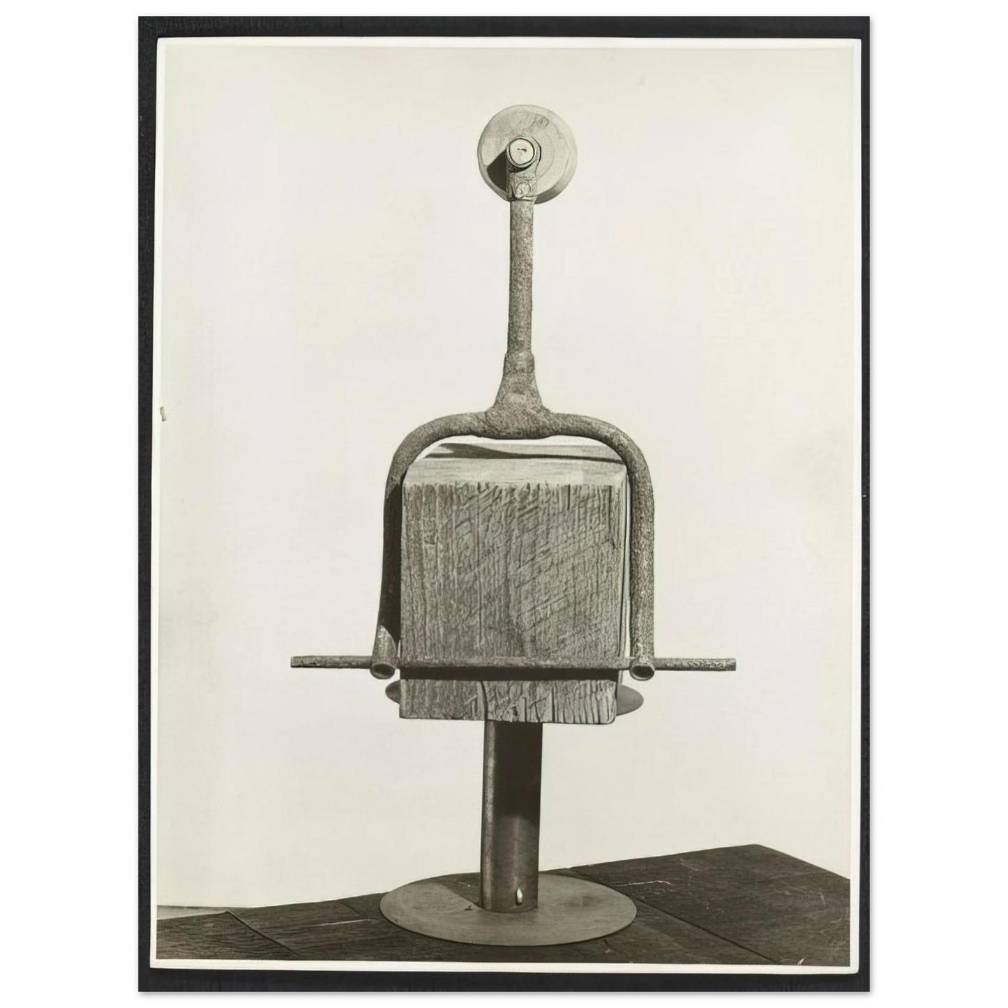 Louise Nevelson - CLOWN TIGHT ROPE WALKER 1942 75x100 cm / 30x40inches Fine Art Poster