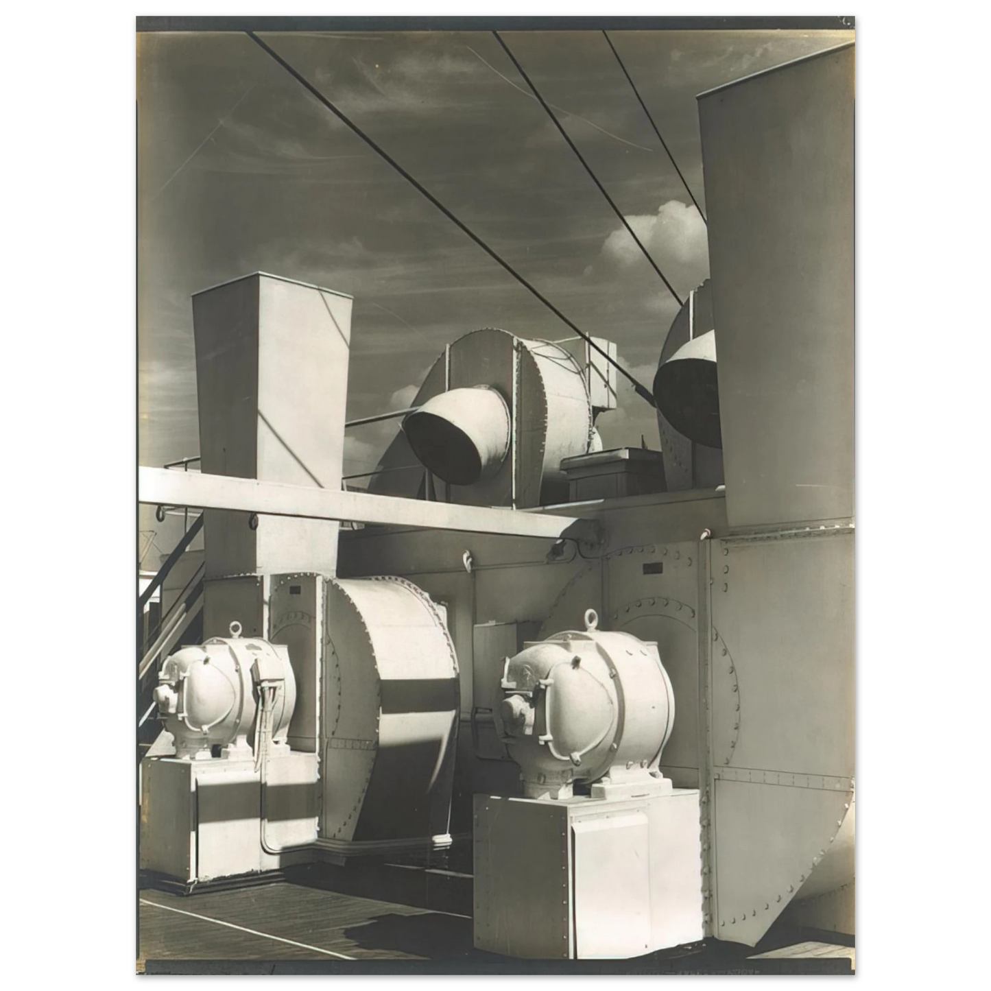 Charles Sheeler - Upper Deck - 1928 75x100 cm / 30x40inches Fine Art Poster