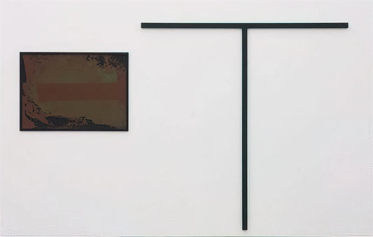 Blinky Palermo: The Evolution of the Brushed Aluminum Print and Minimalist Materiality - untitled T-formiges Objekt mit Gouache - 1972 by Blinky Palermo
