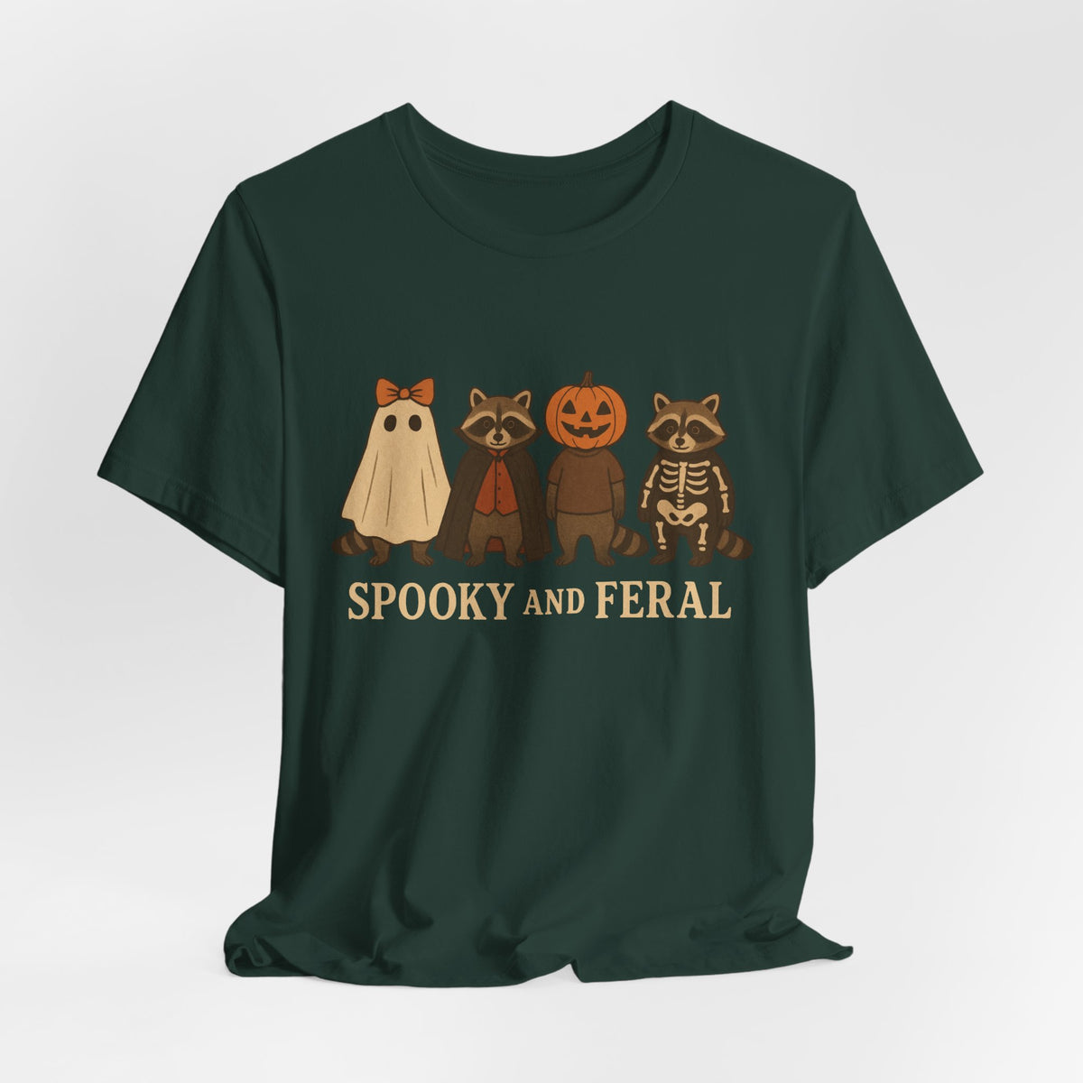 Spooky Raccoon Shirt, Grappige Halloween Grafisch T-shirt, Schattig Vintage Herfst T-shirt, Trendy Vrouwen Halloween Shirt, Feral Raccoon T-shirt