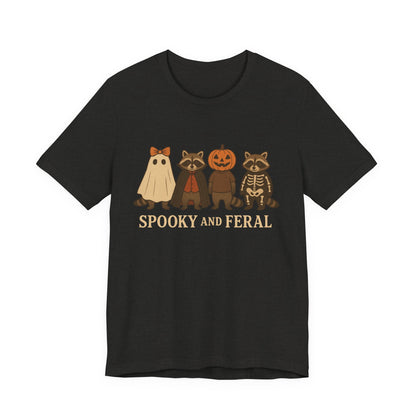 Spooky Raccoon Shirt, Grappige Halloween Grafisch T-shirt, Schattig Vintage Herfst T-shirt, Trendy Vrouwen Halloween Shirt, Feral Raccoon T-shirt