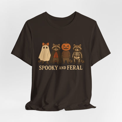 Spooky Raccoon Shirt, Grappige Halloween Grafisch T-shirt, Schattig Vintage Herfst T-shirt, Trendy Vrouwen Halloween Shirt, Feral Raccoon T-shirt